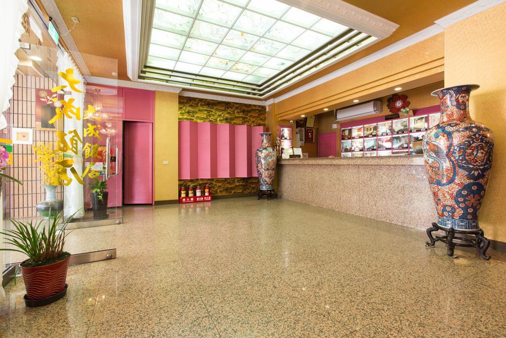Day Chen Hotel Yilan Ngoại thất bức ảnh