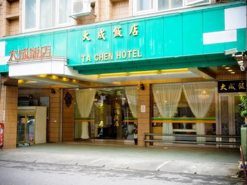 Day Chen Hotel Yilan Ngoại thất bức ảnh