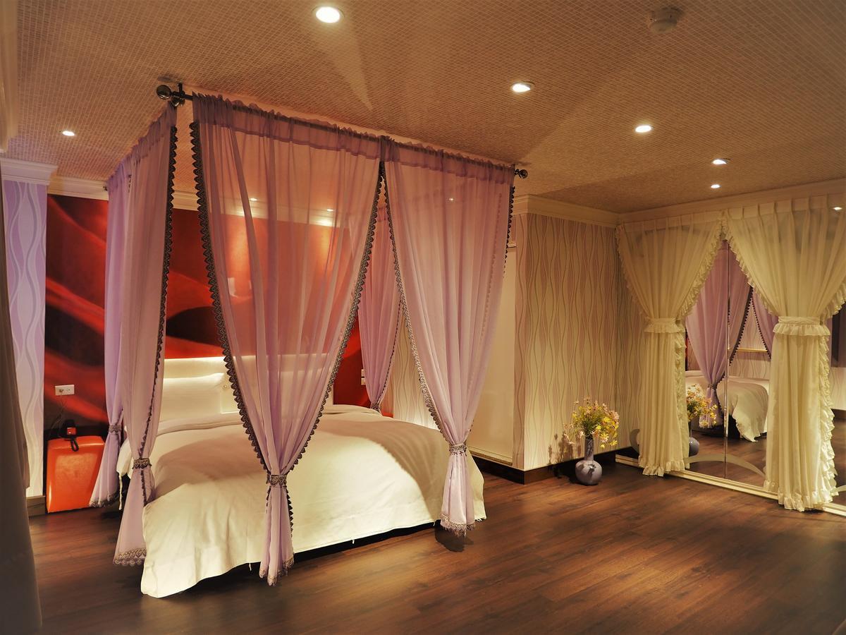 Day Chen Hotel Yilan Ngoại thất bức ảnh