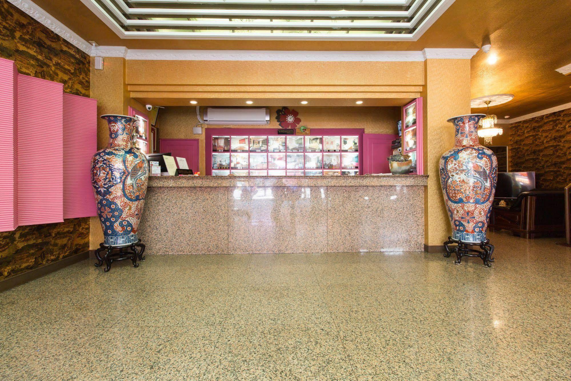 Day Chen Hotel Yilan Ngoại thất bức ảnh